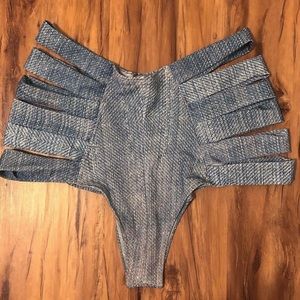 Montce swim Alta high rise bottoms size Large